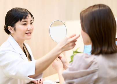 すなおクリニック　クマ取り